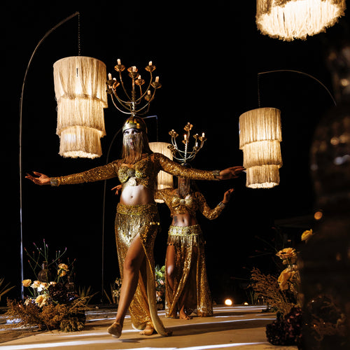 BELLY dancers